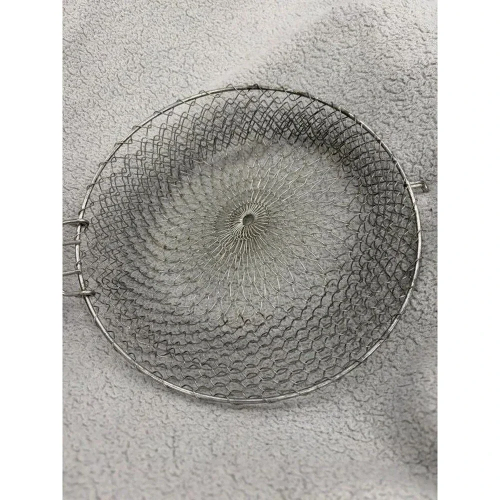 Vintage Collapsible Wire Mesh Strainer Basket Folding French Fry Skimmer VTG